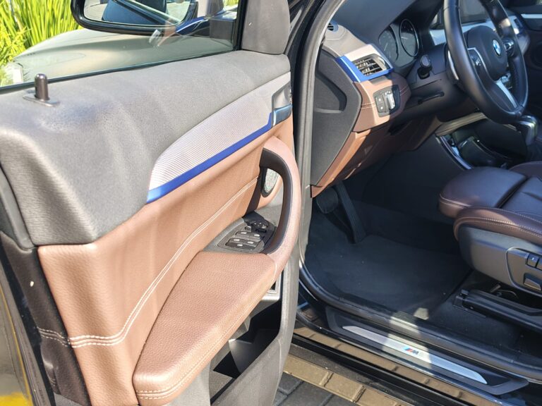 WhatsApp Image 2025-10-08 at 17.18.14