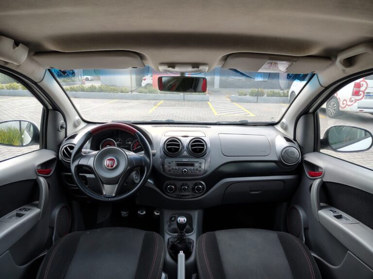 WhatsApp Image 2025-10-08 at 17.22.06 (4)