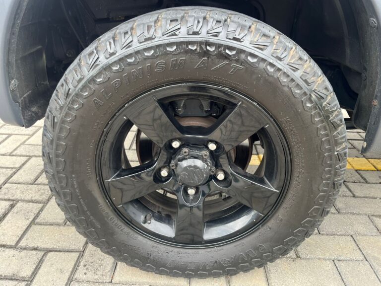 WhatsApp Image 2025-10-09 at 13.36.00 (1)