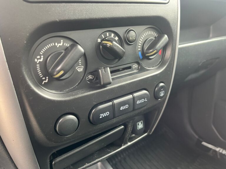 WhatsApp Image 2025-10-09 at 13.36.01 (2)