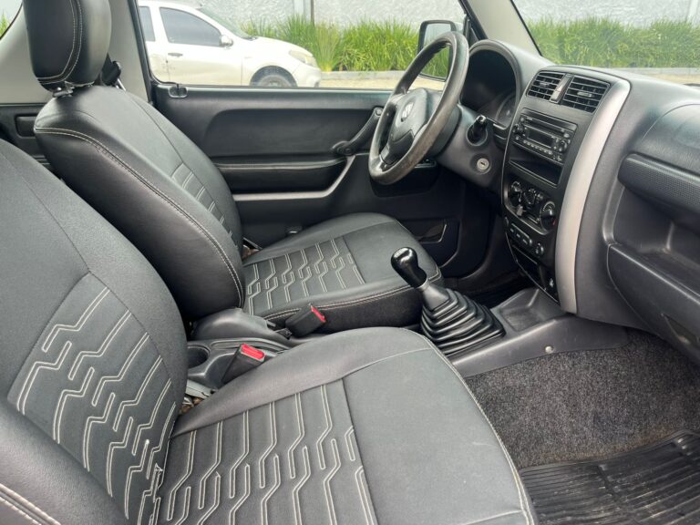 WhatsApp Image 2025-10-09 at 13.36.01