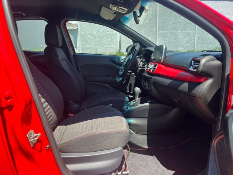 WhatsApp Image 2025-10-13 at 11.17.17