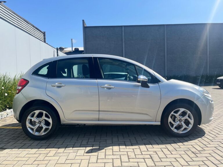 WhatsApp Image 2025-10-13 at 15.27.04 (2)