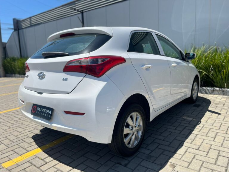 WhatsApp Image 2025-10-15 at 11.19.54 (1)