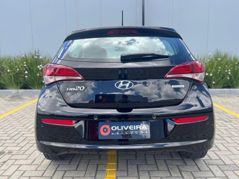 WhatsApp Image 2025-12-04 at 14.11.56 (3) - Copia